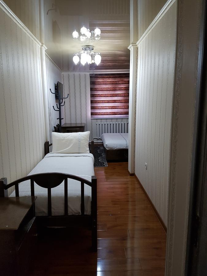 Datka Guest House Naryn Екстер'єр фото
