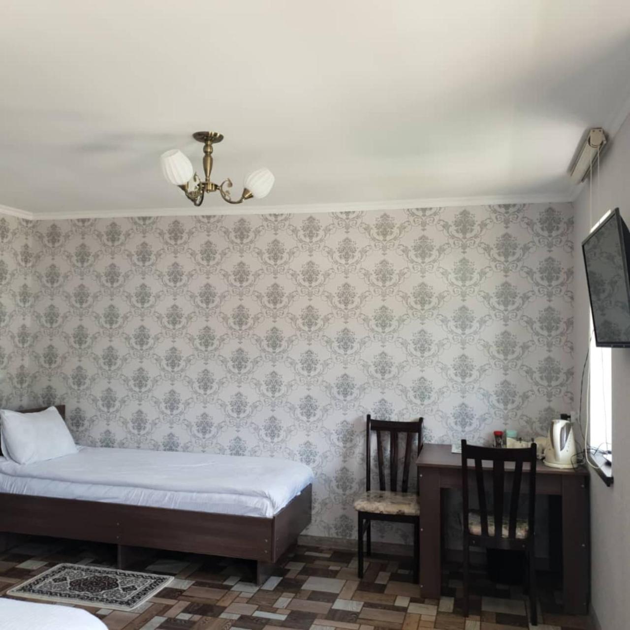 Datka Guest House Naryn Екстер'єр фото