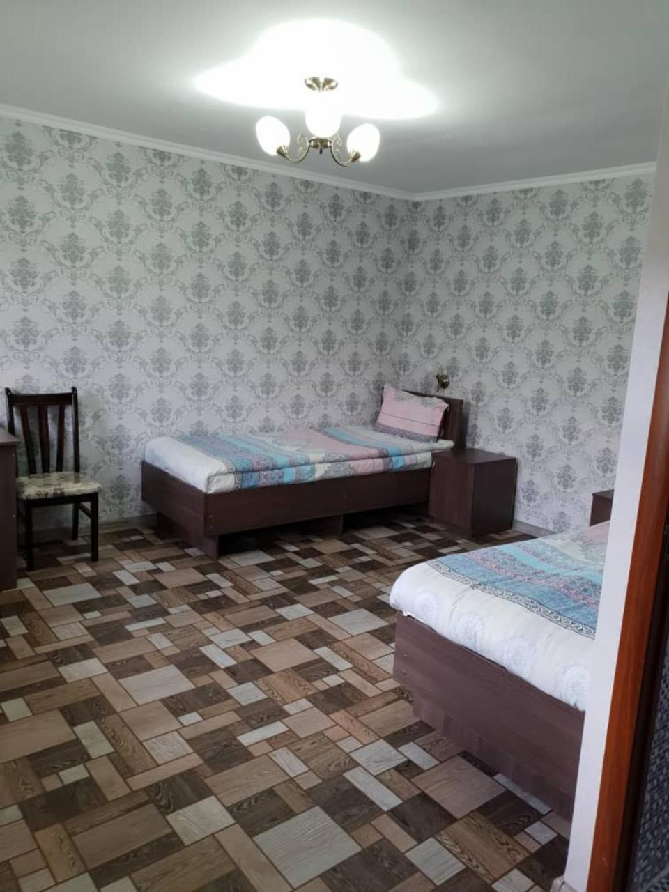 Datka Guest House Naryn Екстер'єр фото