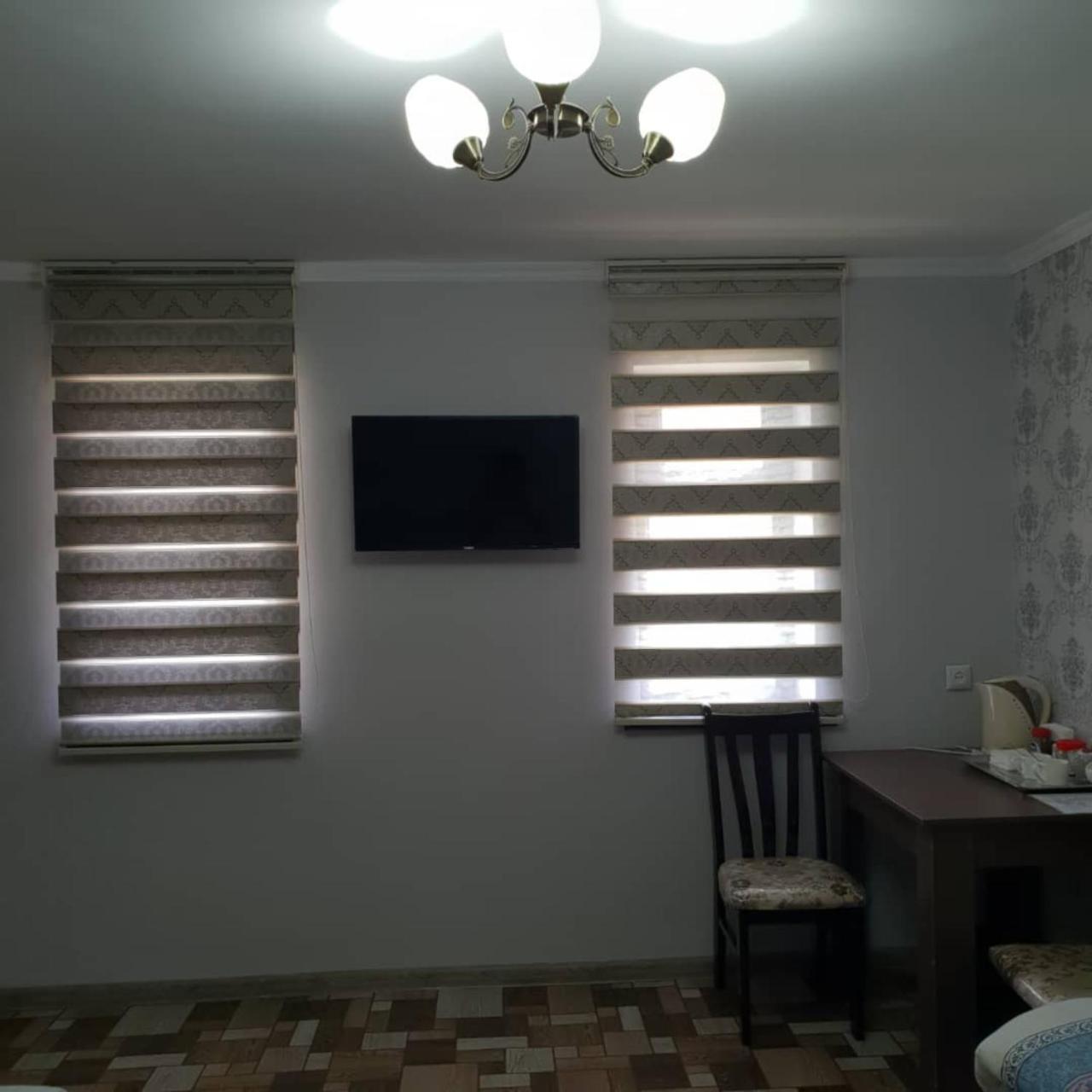 Datka Guest House Naryn Екстер'єр фото