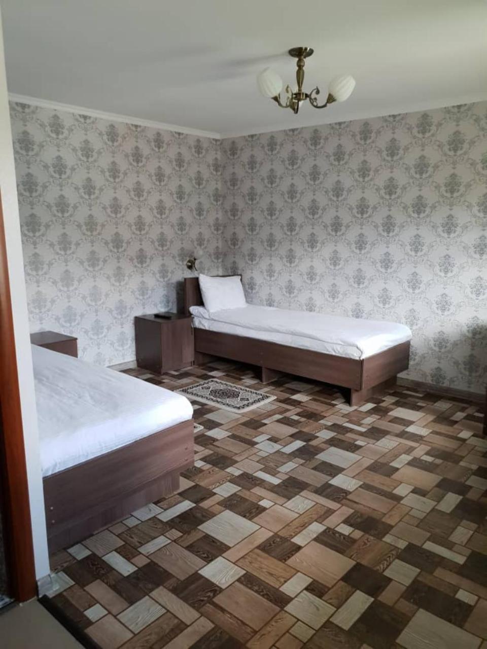 Datka Guest House Naryn Екстер'єр фото